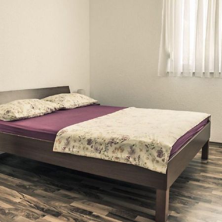 Apartments Domagoj - On The Beach Lukovo Sugarje Exterior photo